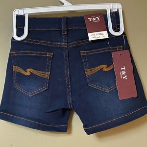 T&Y Girls Dark Denim Shorts Size 14 NWT